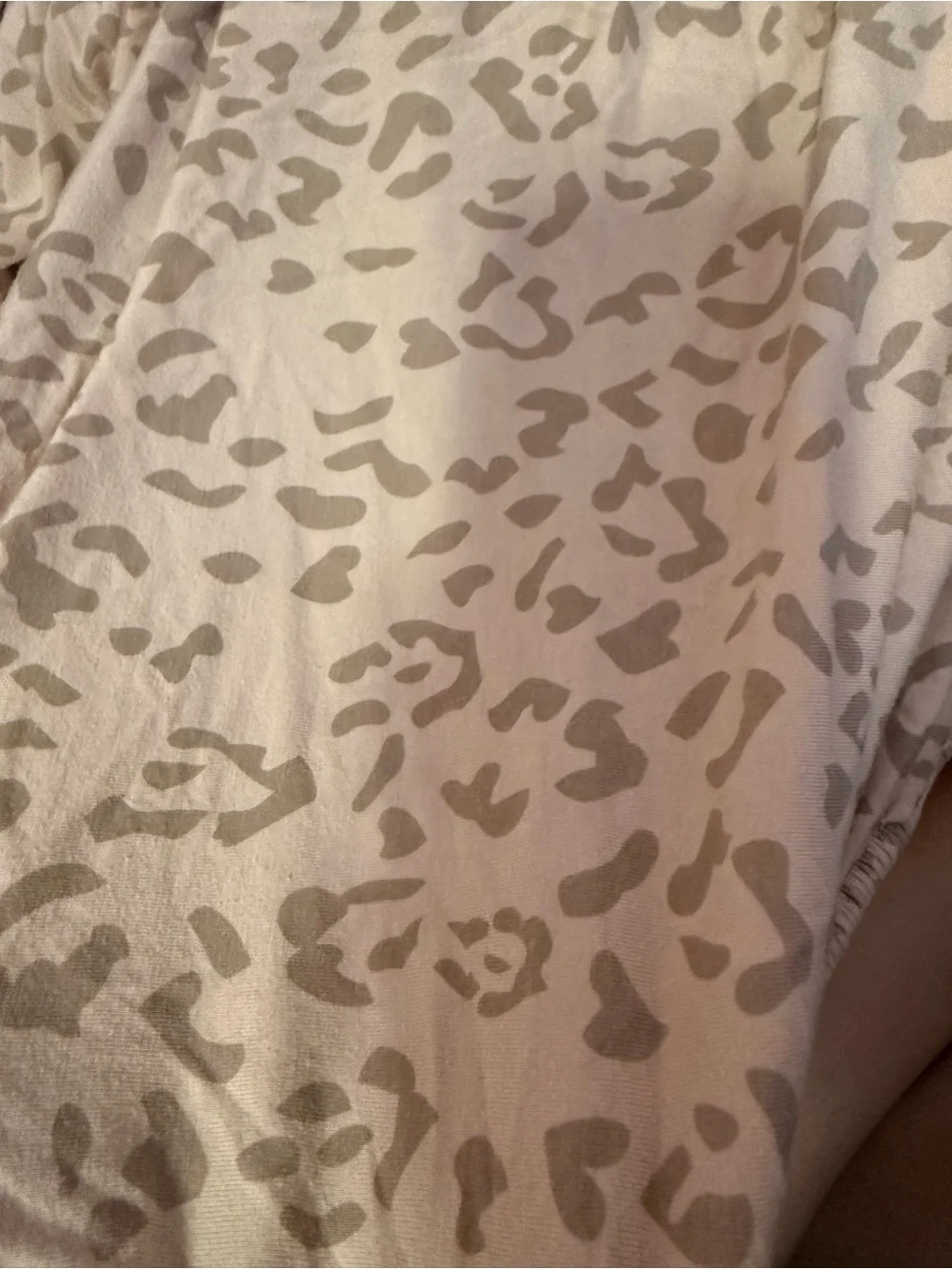 Kyte baby Soft Pink Leopard Print baby / toddler crib sheet